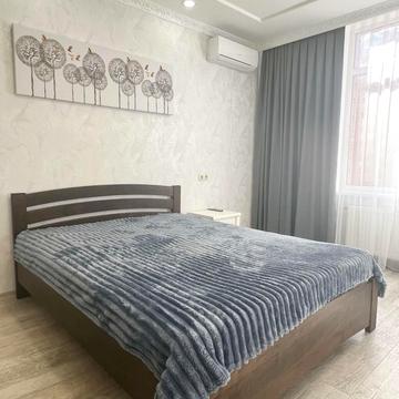 Середня вул., 24 к3