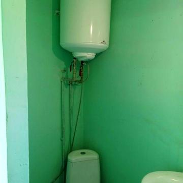 Продам дачу. Санвузол всередині. Є ПІЧ і вїзд для авто.Вода центральна