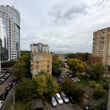 Звіринецька вул., 61