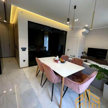 Степана Клочурака вул., 2