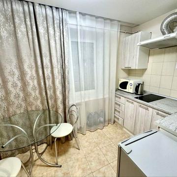 Оренда однокімнатної квартири в центрі !