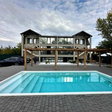 Сдам апартаменты на длительный срок в Обуховке. Первая линия от реки!