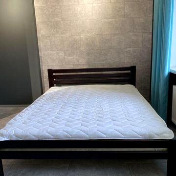 **ЦЕНТР! Простора 2-Кімн. + Кухня Студія Новий Будинок