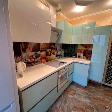 Продаж сучасної квартири по вулиці Привокзальна 8