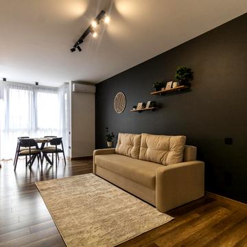 Степана Бандери вул., 77