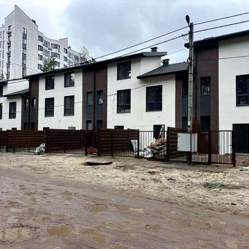 Продаж таунхауса  від власника у Гостомелі.