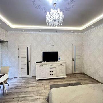 В продажу 1 к к в Центрі з євроремонтом