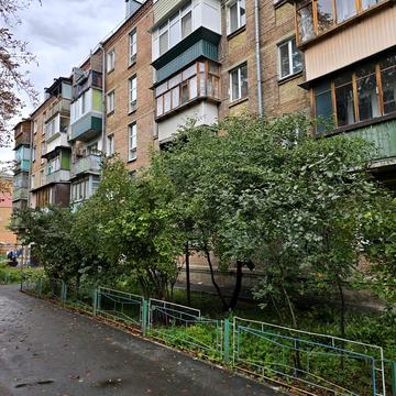 Автозаводська вул., 46