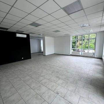 Університетська вул., 29а