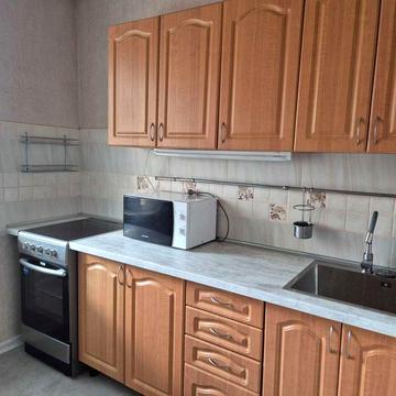 Оренда 3-кімн.,ремонт, ст.метро"Мінська", проспект Оболонський 23-а.