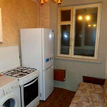 Большая 1-к. квартира по Гв. Широнинцев