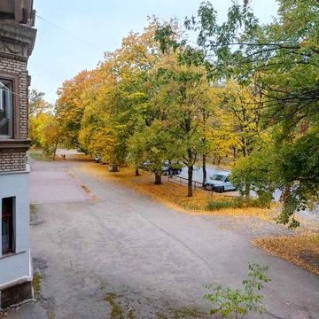 Продаж 2/3 кімн квартири, Правий берег, Дніпро-кий р, вул. Синенка 27.
