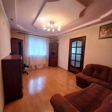 Укомплектована частина будинку з ремонтом в центрі  міста