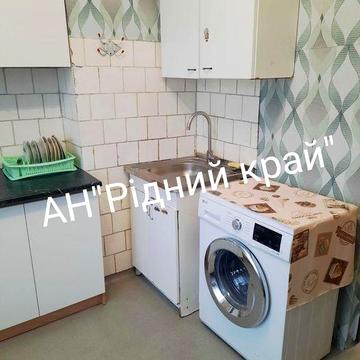 Здамо 1у кв.з просторою кухнею.