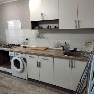 Здається 1кв на Вишенці 12000+
