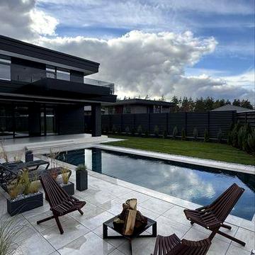 Елітний будинок з басейном 250 м² на 9 сотках у Ходосівці