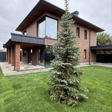 Сучасний будинок 170 м² на 5 сотках, готовий до оздоблення