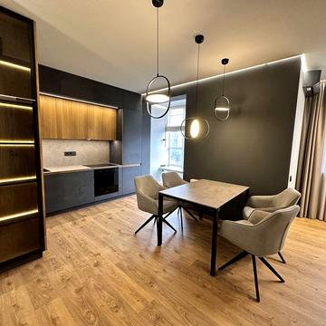 3-кімнатна квартира 84 м² з дизайнерським ремонтом в ЖК Пектораль ЖК Пектораль