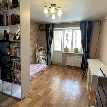 Продам 2к, вул. Олександра Кошиця 4, метро Харківська. ЖК Кошиця 4