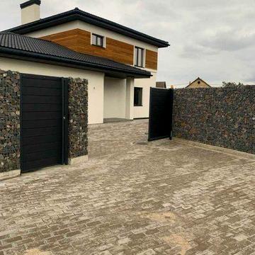 Продається хороший будинок у  Крюківщині Без комісії