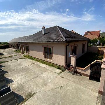 Продам будинок у передмісті Берегова