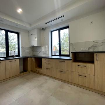 Європейська вул. (Радянська)