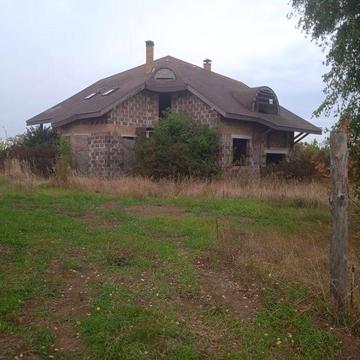 Личанка. Продаж будинок 228м.кв,  на двухфасадній ділянці 25соток