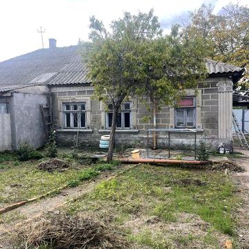 Продажа дома центр Ватутина-Белгород-Днестр.въезд,участок,3 комнаты