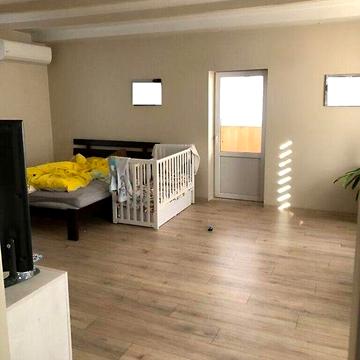 Продаж дворівневої квартири з мансардою