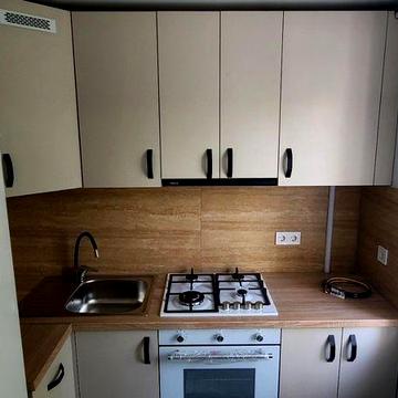 Продається 2 кімн. Кв. В м. Чоп