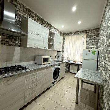 Здам 3к на Липській, 15б