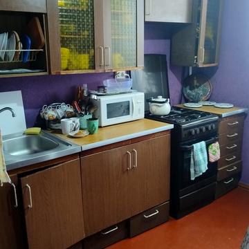 Миколи Ушакова вул., 20
