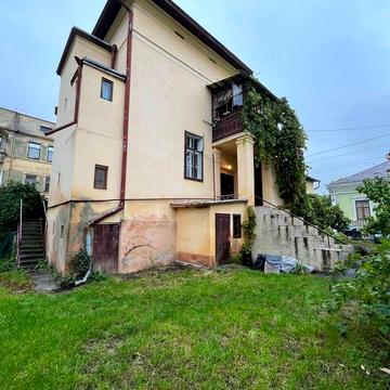 Продається терміново! занижена ціна 3кімн.квартира  центр