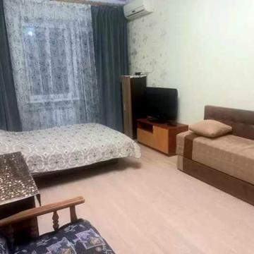 Долгосрочная аренда 1к квартиры  Центр