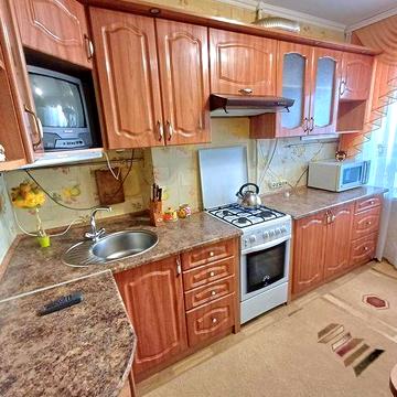 Продам отличную 2-х комнатную квартиру на МИРА / пл.Победы
