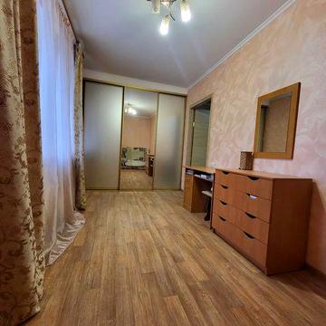 Продаж 2к квартири м.Бот.Сад вул.О.Яроша 19 Шевченківський р-н