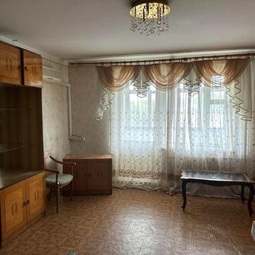 Академіка Корольова вул., 26а