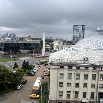 Дмитрівська вул., 2