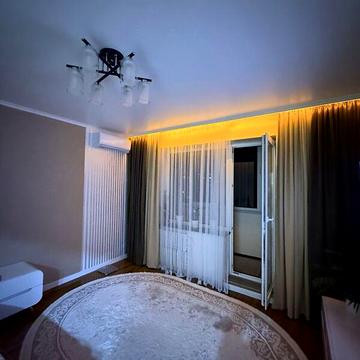 Продаж 3к Квартира Купчинського Романа вулиця