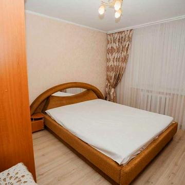 СДАМ СРОЧНО 2 Комнатную  ЦЕНТР Ул Кузнечная