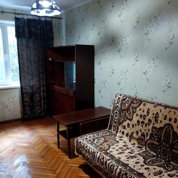 сдам 2х к кв.Космонавтов 3/5эт.д., мебель, техника