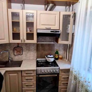 Здається 2-кімнатна квартира по вул. Роксоляни, 5