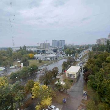 Продаж 2к Квартира Небесної Сотні проспект