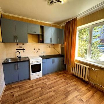 Продаж Фасадної 1 кімнатної квартири на Днс не м/с