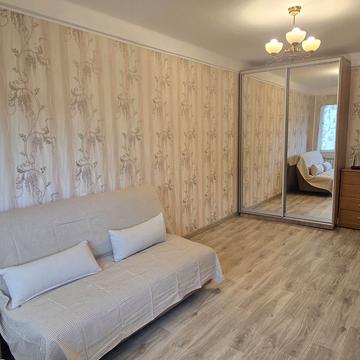 Ентузіастів вул., 7/3
