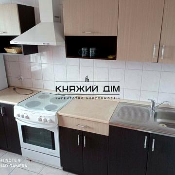 Драгоманова вул., 31