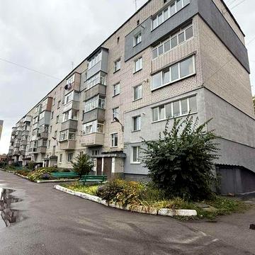 Продаж 2-х кімнатна зупинка Синяківська ЖК Комунальник