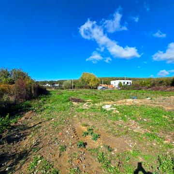 Карпатська, 3