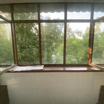 Продам квартиру на Военном городке 33