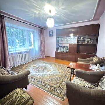 Здається 3 кім квартира